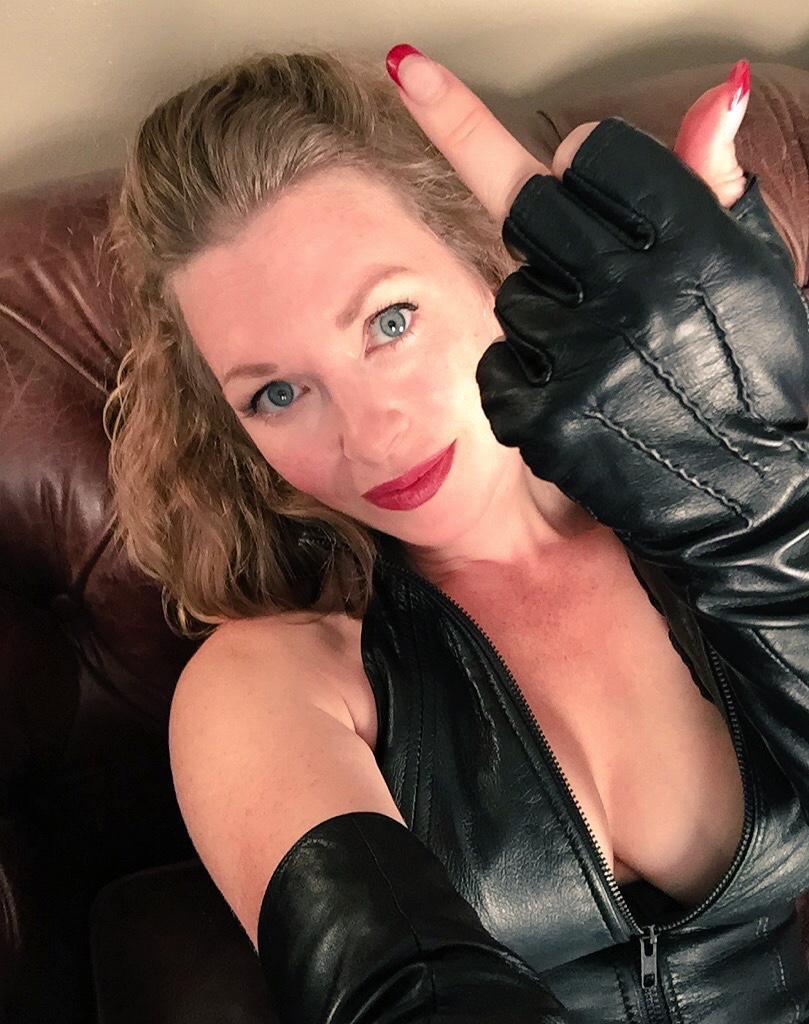 Leather gloves sex