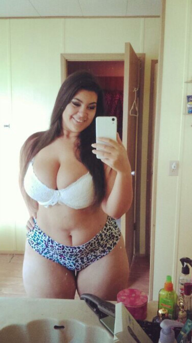 Curvy Women Lingerie Selfies Best Img