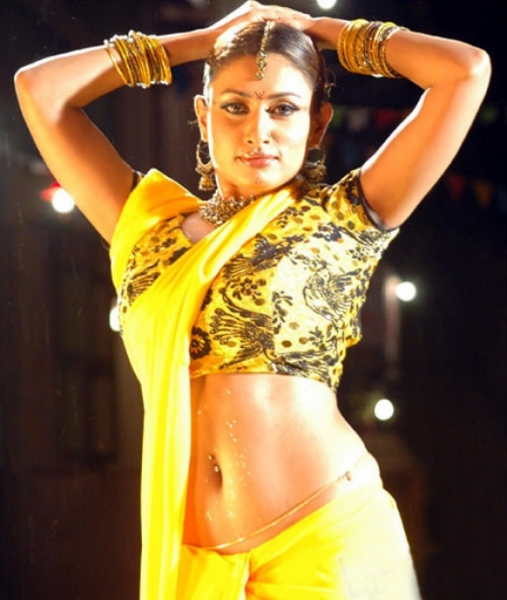 navel actress South show indian