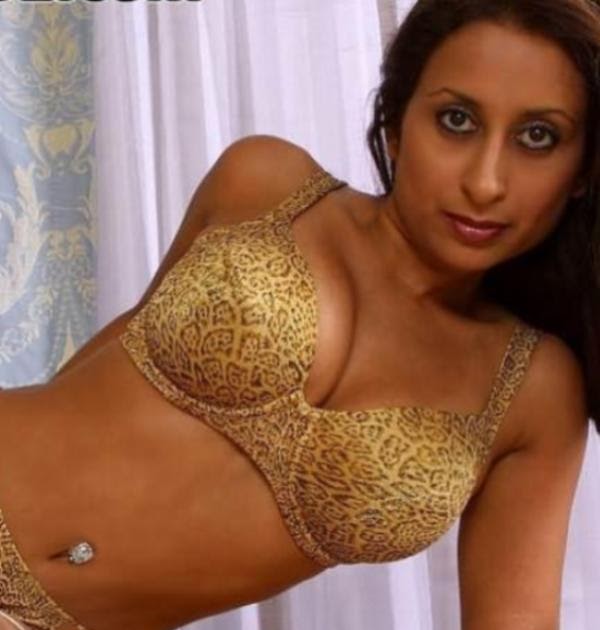 sexy aunties hot mallu Indian