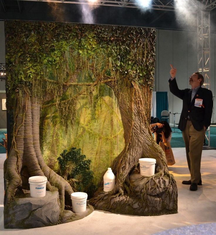 tree props Jungle stage