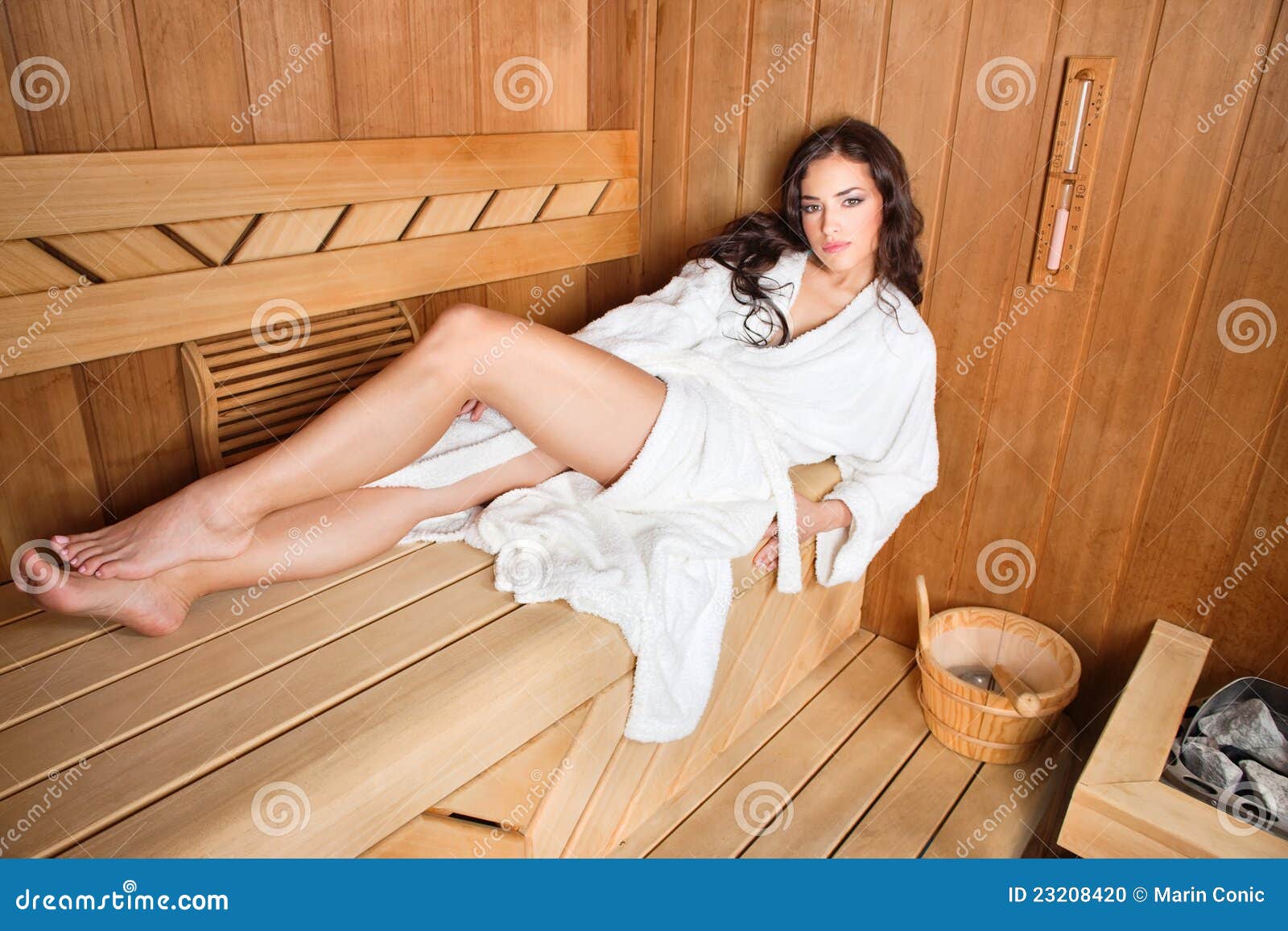 sauna women Swedish