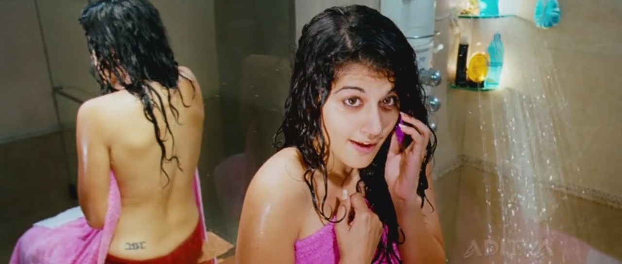 actress nude divya Sri