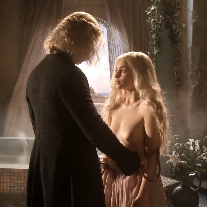 daenerys Emilia nude clarke targaryen
