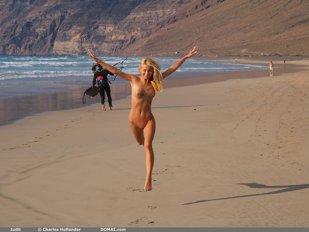 beaches Public nude