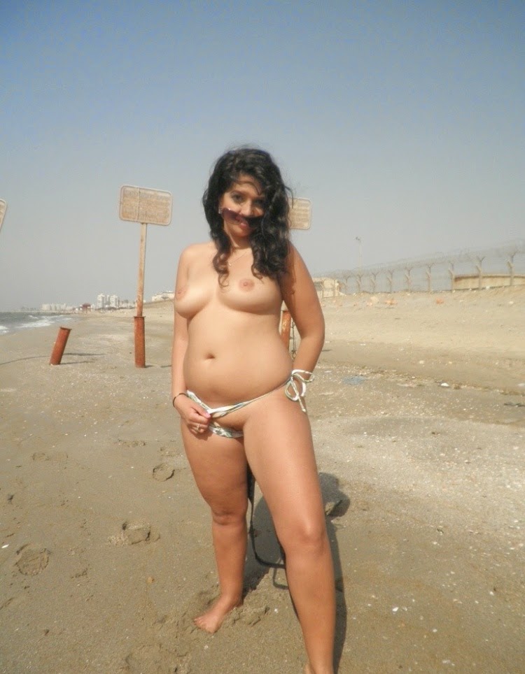 women Nude arab