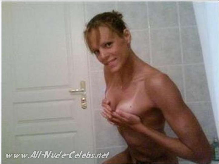 manaudou naked Laure